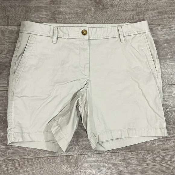 Talbots Girlfriend Chino Short Khaki 8P - Picture 7 of 14
